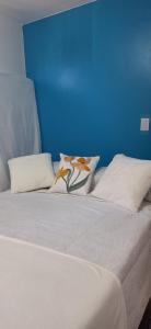 Apartamento completo com Wi-Fi, garagem em condomínio - Ideal para estadias tranquilas