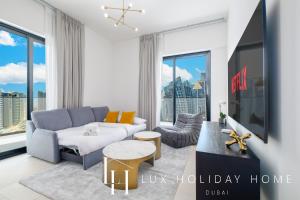 LUX The Modern Binghatti Canal Suite 3