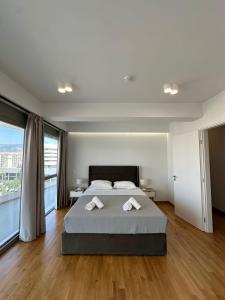 Niarchos Elegant Penthouse