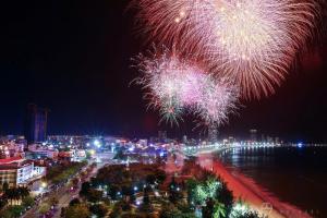 Khách sạn Đông Tây Quy Nhơn