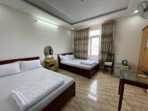 Khách sạn Đông Tây Quy Nhơn