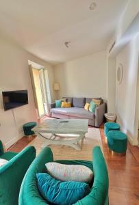 Street Cathedral Sevilla II