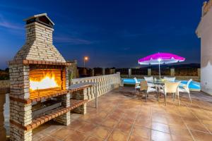 Real Dream Villa by Fidalsa