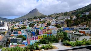 Urban Elephant, The Rose