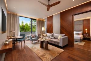 Taj Damdama Lake Resort & Spa, Gurugram