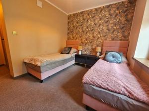 LUCAFIORI Hotel OBORY