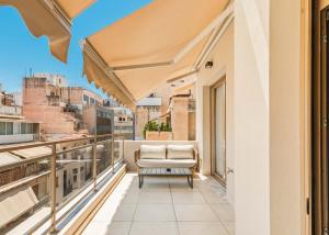 Limehome Piraeus Iris