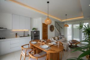 Sunrise Bliss Villa #15