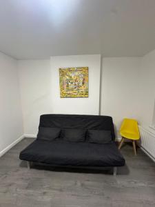 Modern 1 bed flat minutes from luton airport