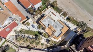 Excepcional Apartamento AMANECER al borde de playa y mar, en CHALET ROQUETES