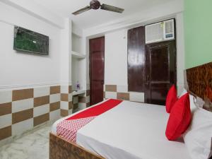 Hotel O Red Rose