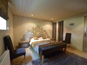 Group Stay with Private Pool and Sauna