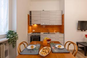 TITO LIVIO, 35 - Milano autentica