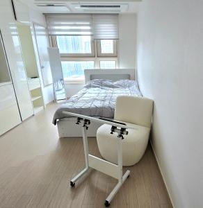11-2 Junny house 1 minute from Shin Nonhyeon Station