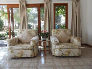 Sandys Family PoolRoom Graaff-Reinet