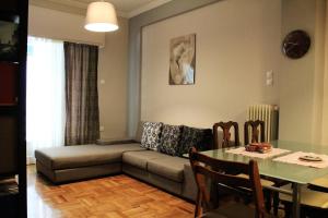 Acropolis Cozy Apartment