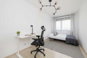 6th Floor Apartment in Cracow by Noclegi Renters