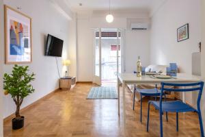 Charming, Comfy Stay in Kypseli, Athens Center
