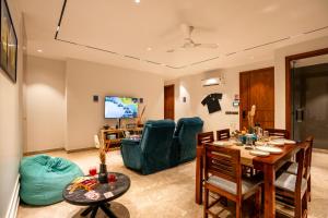LiveAway Gurugram, Golf Course Road by PACK