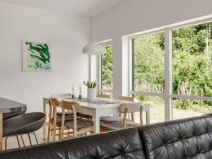 Holiday Home Paradiset by Interhome