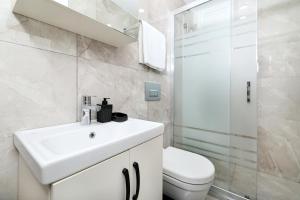 Modern Residence With Elevator at Taksim&Istiklal