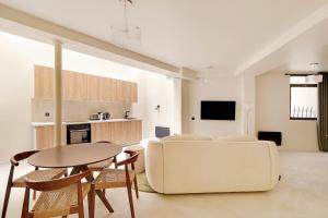 Pick A Flats Apartments in Montparnasse - Rue La Falguière