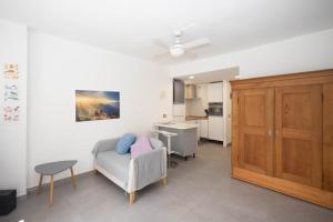 Cozy Loft & Seaside Views- 1 min Las Canteras