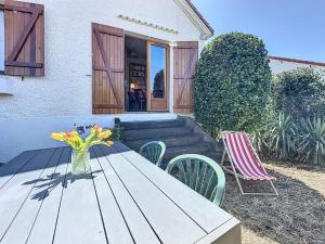 Holiday Home Les Ajoncs by Interhome