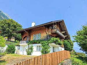 Chalet Haus am See 4B by Interhome