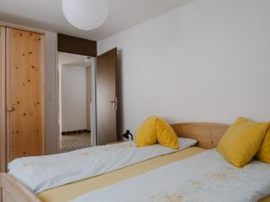 Apartment Casa Yolanda 2- OG Süd by Interhome