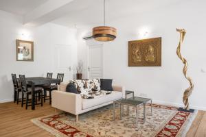 Le Cap, charmant 3P rénové, coeur vieille ville, avec parking public Interparking Sablettes