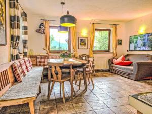 Apartment Am Weitfeld-2 by Interhome