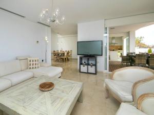 Holiday Home AlteArt by Interhome