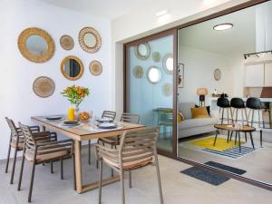 Apartment Bayview Collection free Spa & Padel by Interhome