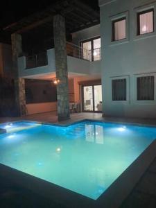 2-Bedroom Flat with a Private Swimming Pool