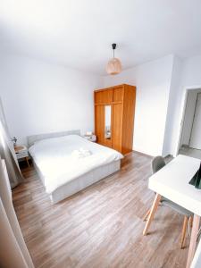 Mountain View Apartment