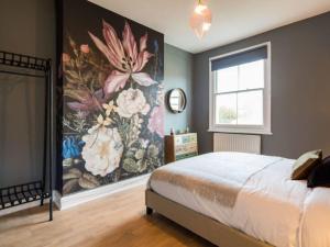 Apartment Lenna Gdns 2 Bed by Interhome