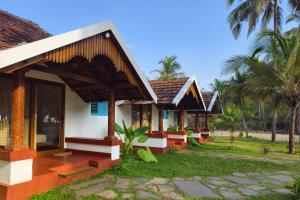 Aavi beach retreat, Nileshwar