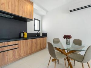 Apartment Residencial Saoco by Interhome