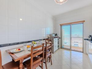 Apartment Mira Praia by Interhome