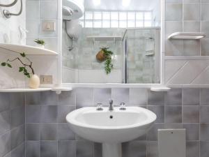 Apartment Rais 13 by Interhome img24