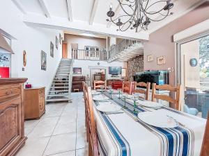 Holiday Home Maison du Chêne Pointu by Interhome