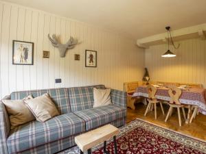 Apartment Monte Umbrail by Interhome