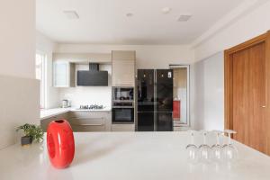 Skyline Haven 4BHK 20min Airport Nr Manyata