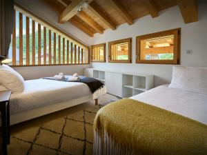 Chalet Morris - OVO Network