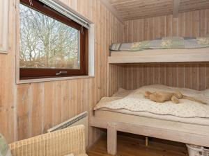 8 person holiday home in Glesborg