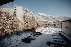 Alpenstadel mit Hallenbad und Sauna by MoniCare