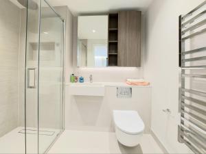 Whole 2 bed flat in Zone 1