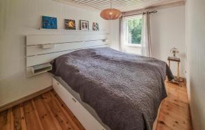 Awesome Home In Värnamo With Lake View