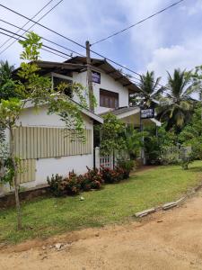 Methsitha Rest Rooms Anuradhapura